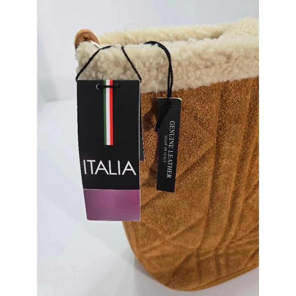 NWT Claudia Firenze Genuine Leather Bucket Bag Sherpa Trim Quilted Made in Italy
